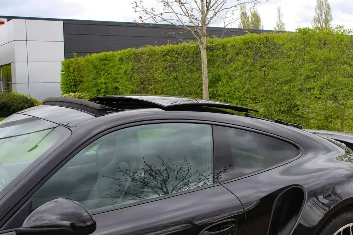 2014-porsche-911-38-turbo-coupe-big-13