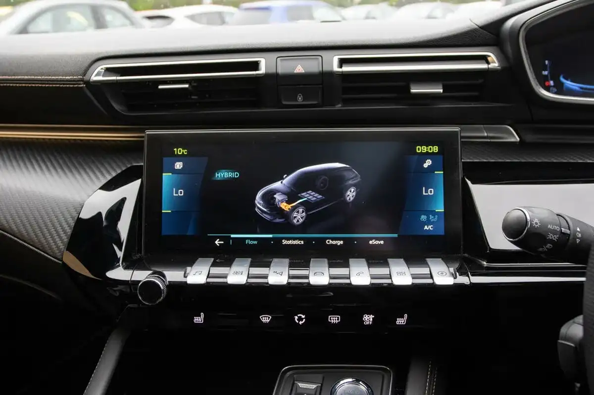 2020-peugeot-508-sw-16-puretech-gt-225bhp-hybrid-e-eat8-big-26