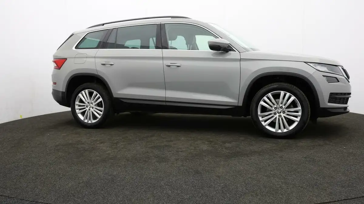 2021-skoda-kodiaq-15-tsi-se-l-dsg-big-33