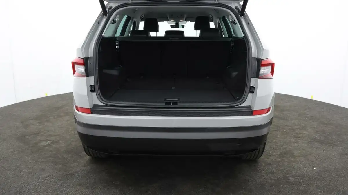 2021-skoda-kodiaq-15-tsi-se-l-dsg-big-16