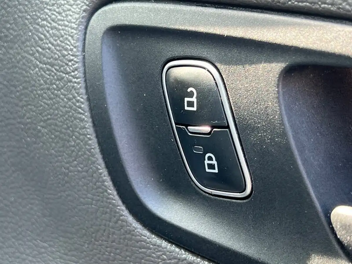 2022-ford-transit-20tdci-350-l4h3-leader-hybrid-130pseu6dt-big-42
