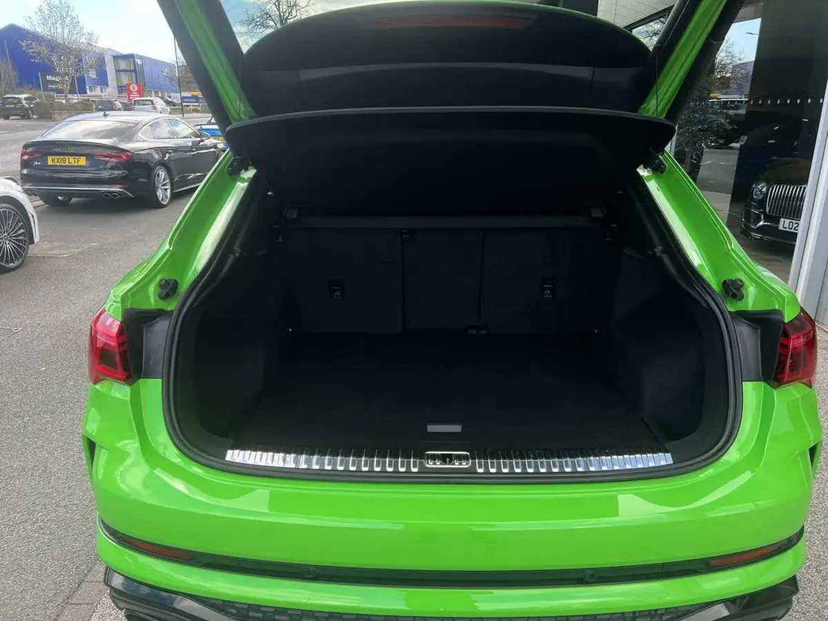 2021-audi-rs-q3-25-tfsi-audi-sport-edition-sportback-big-28