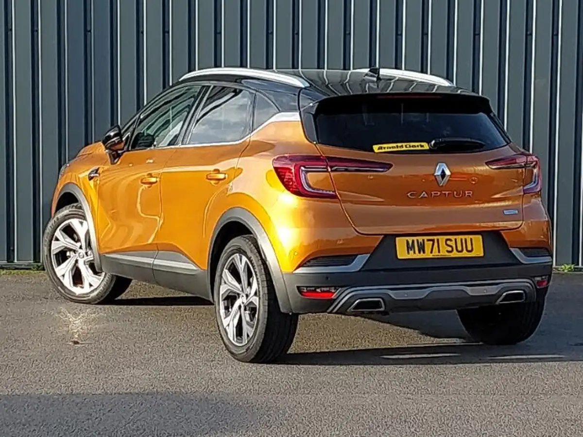2021-renault-captur-16-rs-line-145ps-hybrid-big-1