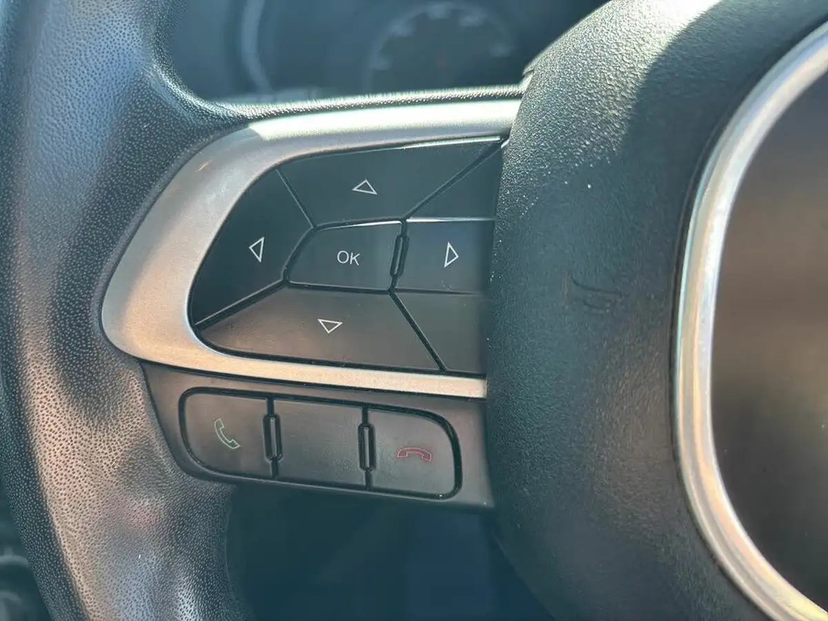 2020-fiat-tipo-14-street-hatchback-5d-big-15