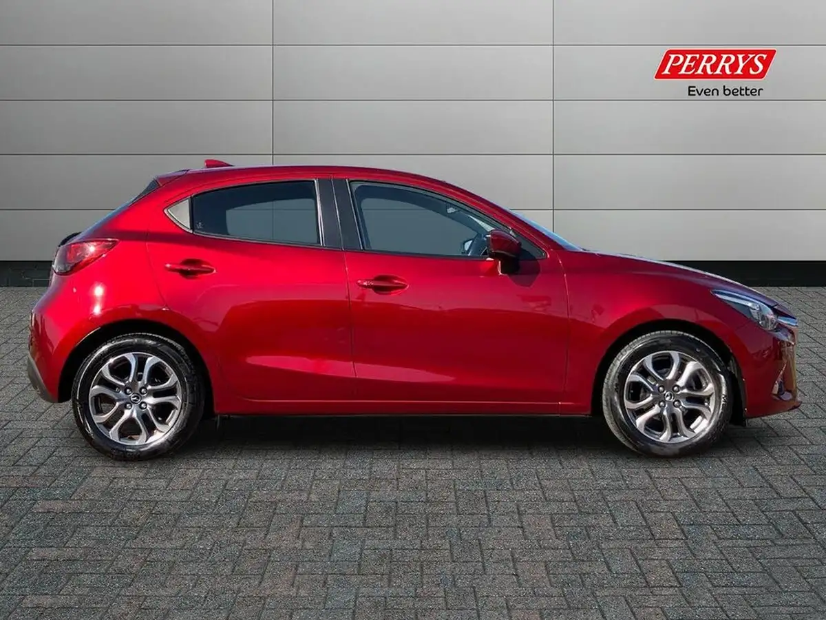 2019-mazda-mazda2-15-gt-sport-nav-115ps-big-2