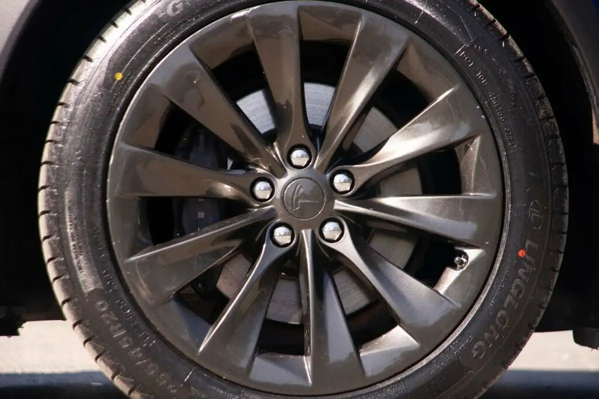 2020-tesla-model-x-e-long-range-big-43
