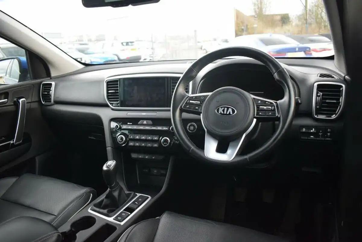2021-kia-sportage-16crdi-3-48v-big-21