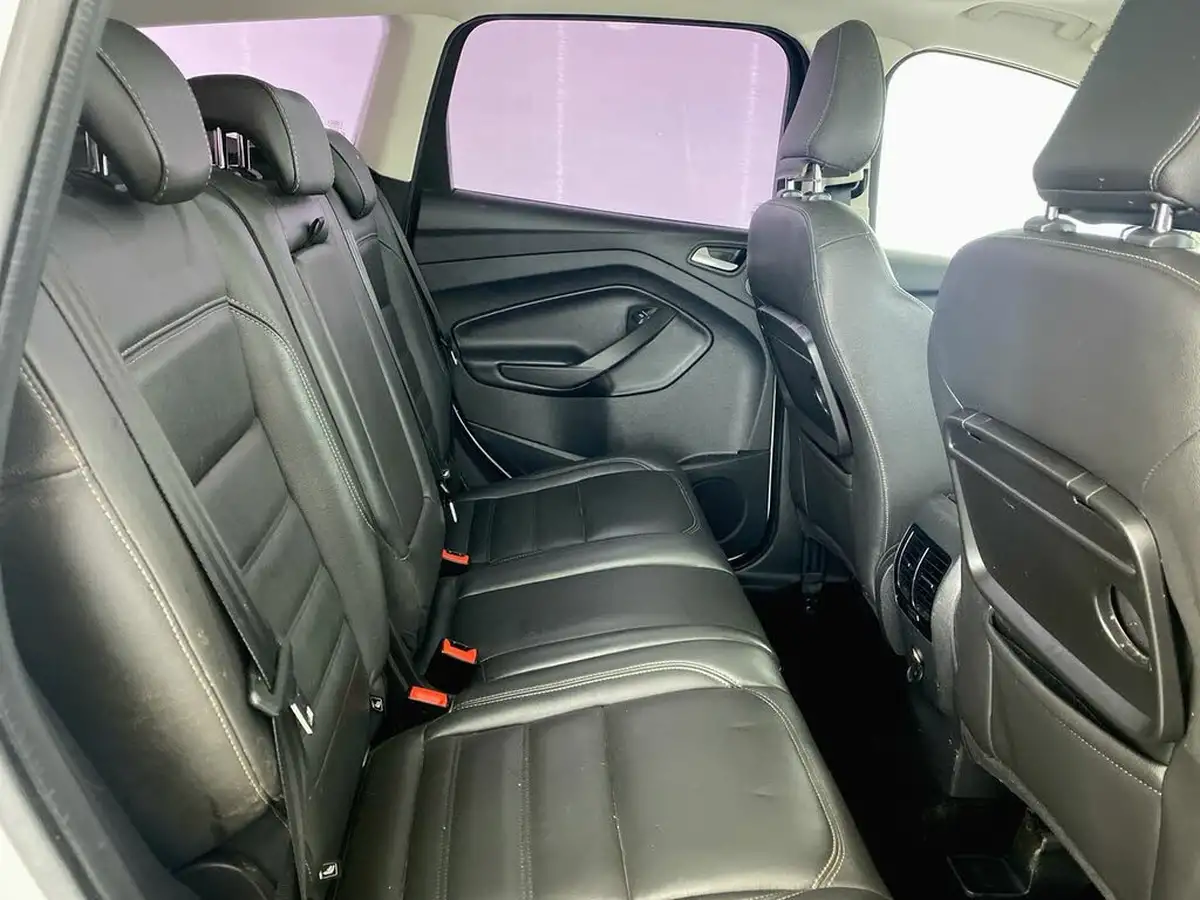 2017-ford-kuga-20tdci-titanium-x-180ps-awd-ss-powershift-big-24
