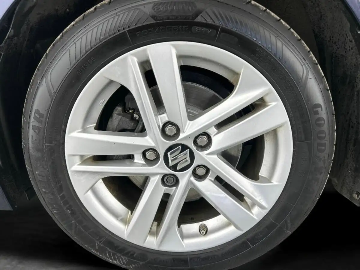 2022-suzuki-swace-18-sz5-big-10