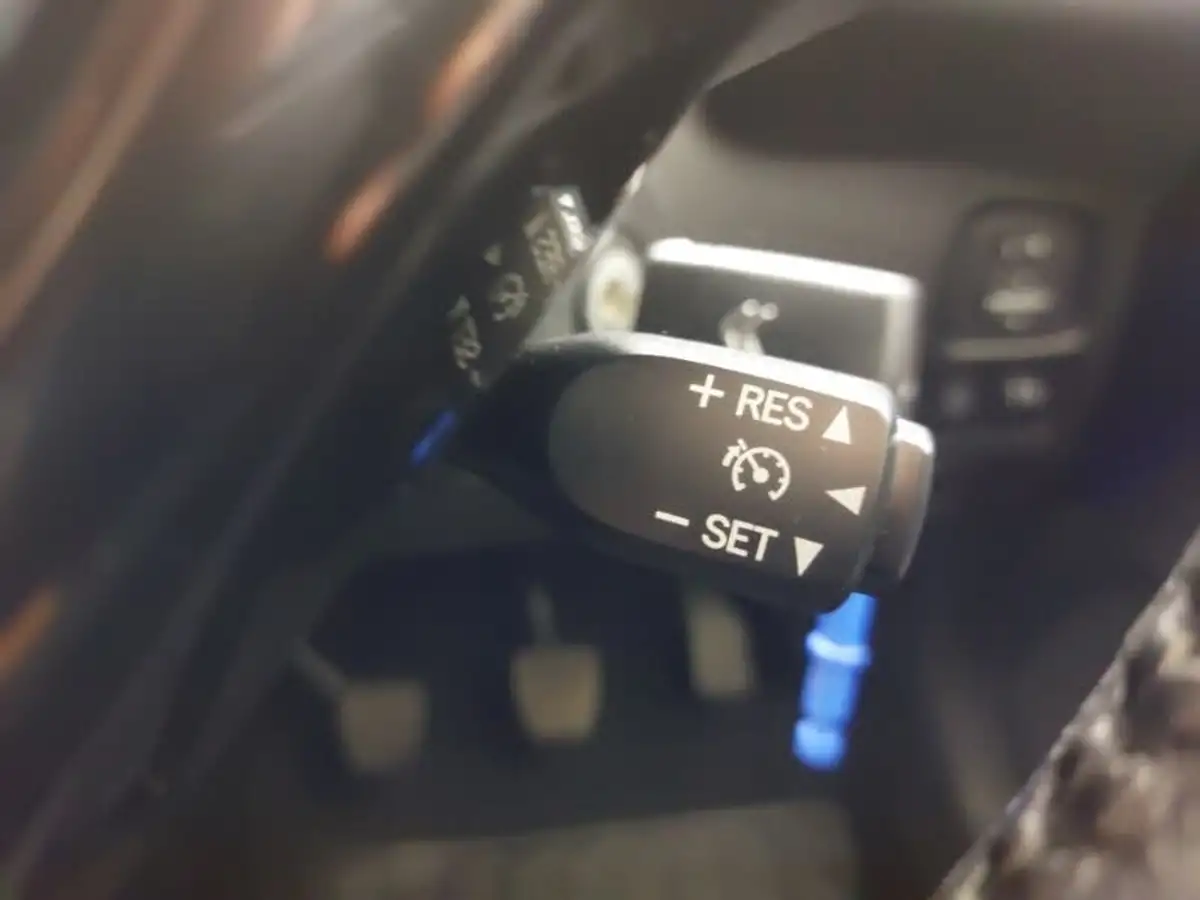 2019-citroen-c1-10-vti-flair-72ps-ss-3d-big-11