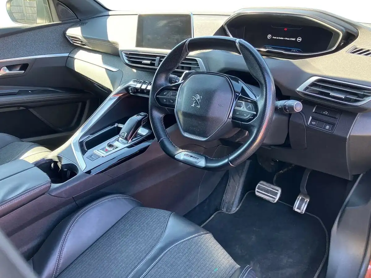 2018-peugeot-3008-suv-16-thp-gt-line-premium-big-7