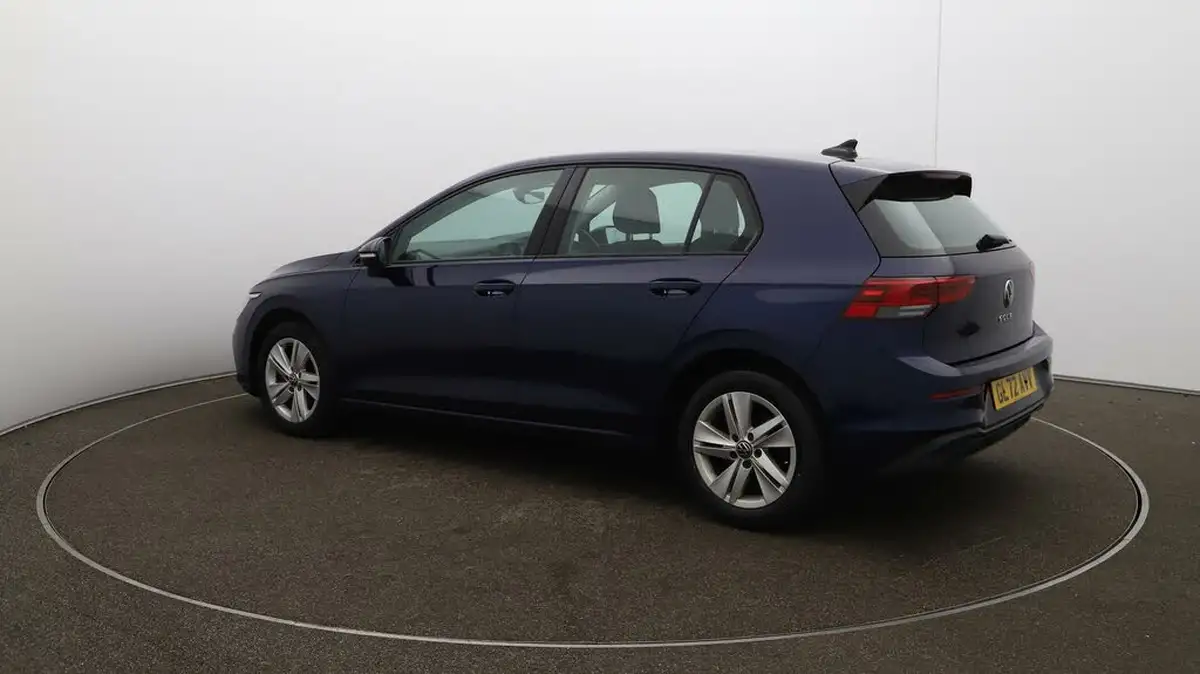 2022-volkswagen-golf-15-tsi-life-130ps-hatchback-big-26