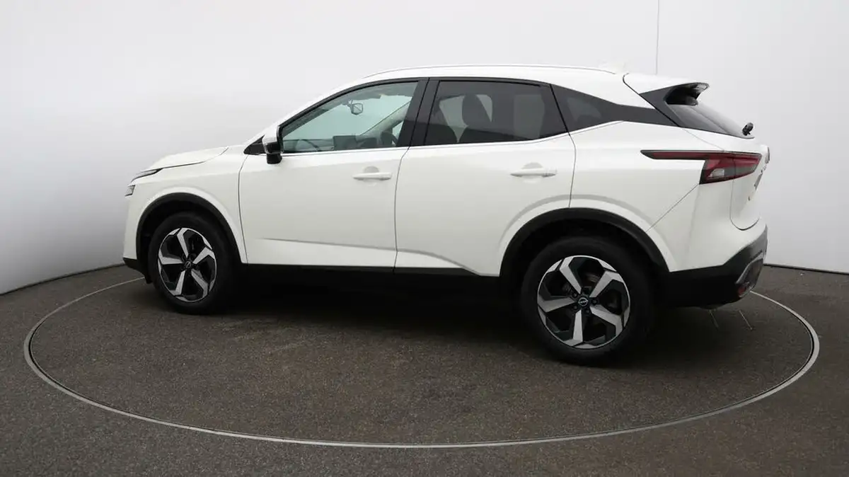 2022-nissan-qashqai-13-dig-t-n-connecta-140ps-big-39
