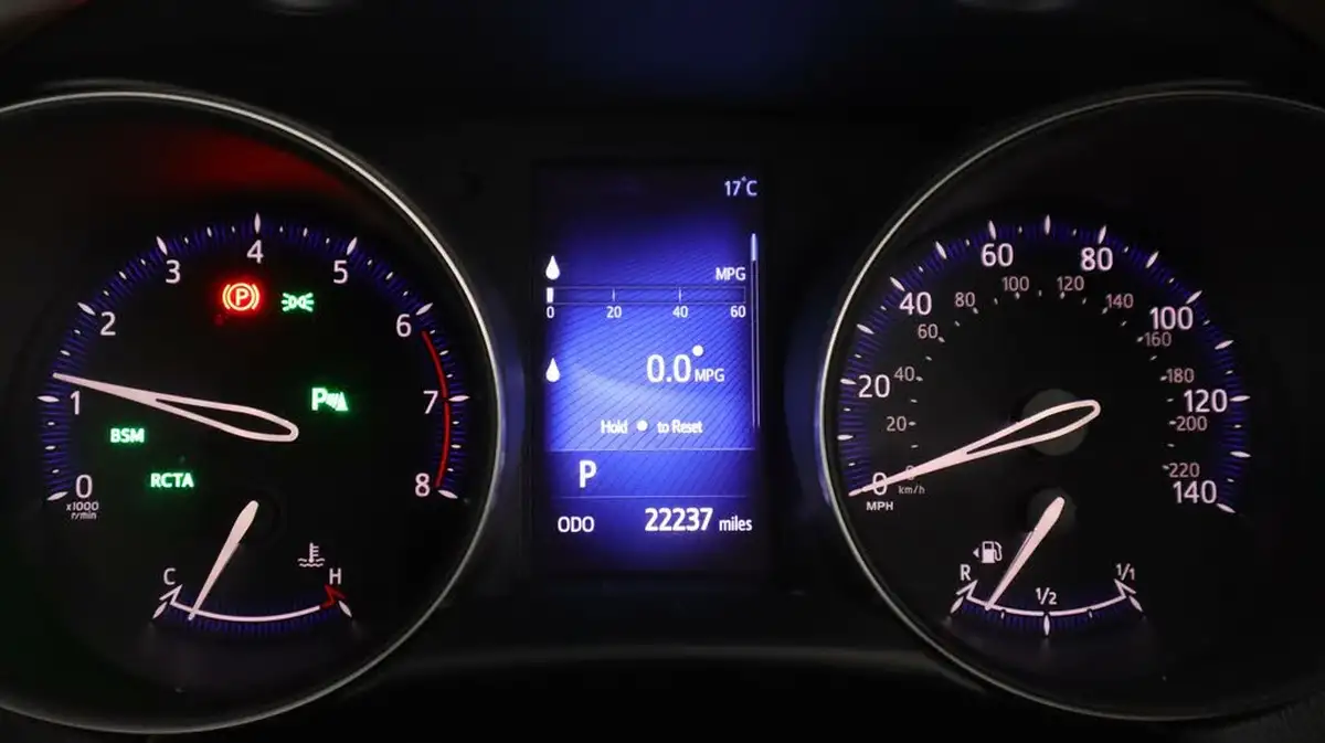2019-toyota-c-hr-12-excel-awd-cvt-big-10