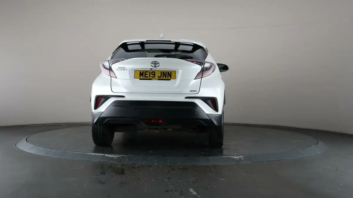 2019-toyota-c-hr-12-excel-awd-cvt-big-27