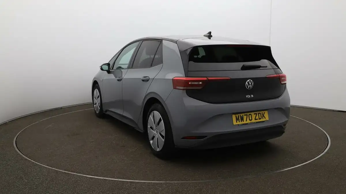 2020-volkswagen-id3-e-style-big-54