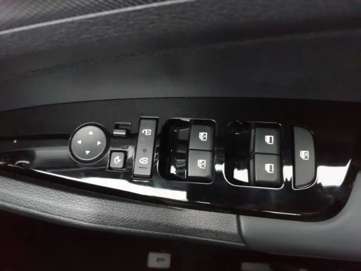 2024-kia-sportage-16-t-gdi-3-207bhp-hev-auto-big-16