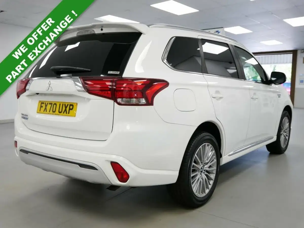 2020-mitsubishi-outlander-24-reflex-plus-commercial-big-8