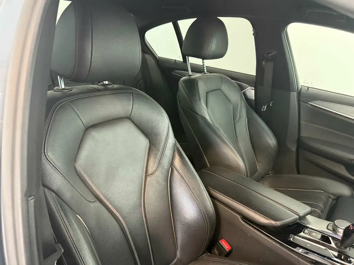 2018-bmw-5-series-20-520i-m-sport-ss-saloon-4d-big-14