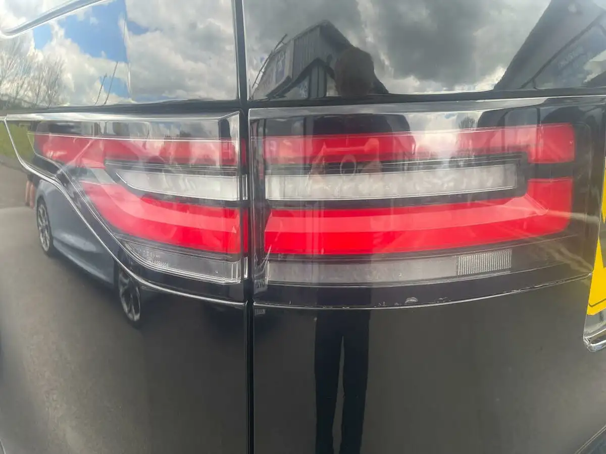 2018-land-rover-discovery-30td6-hse-luxury-big-47
