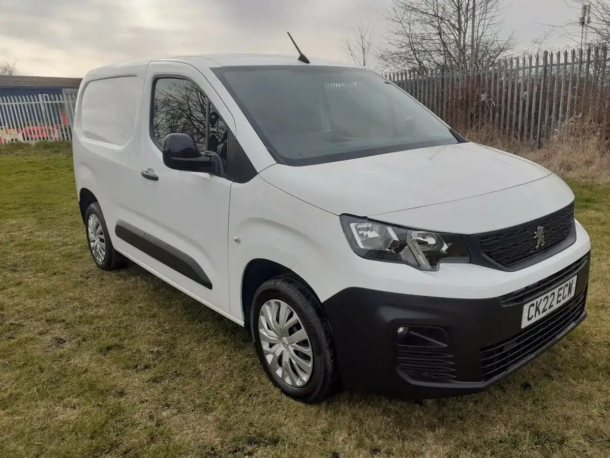 2022-peugeot-partner-15-bluehdi-1000-professional-premium-100pseu6d-big-6