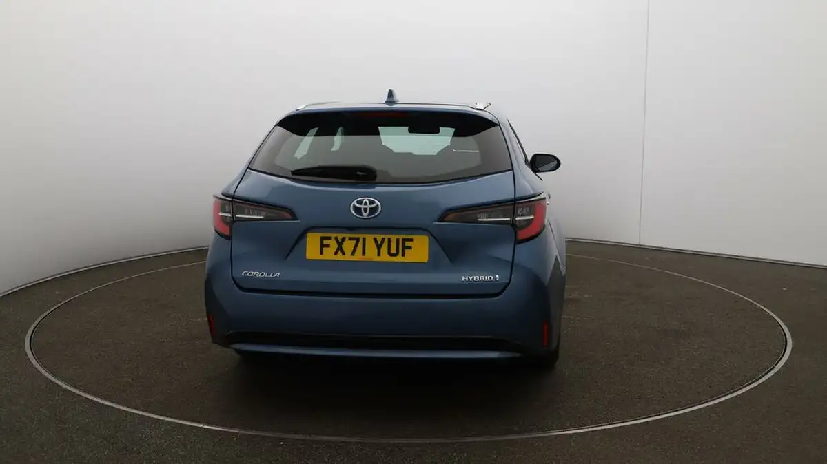 2022-toyota-corolla-18-vvt-i-icon-120bhp-spare-wheel-touring-sports-5d-big-5