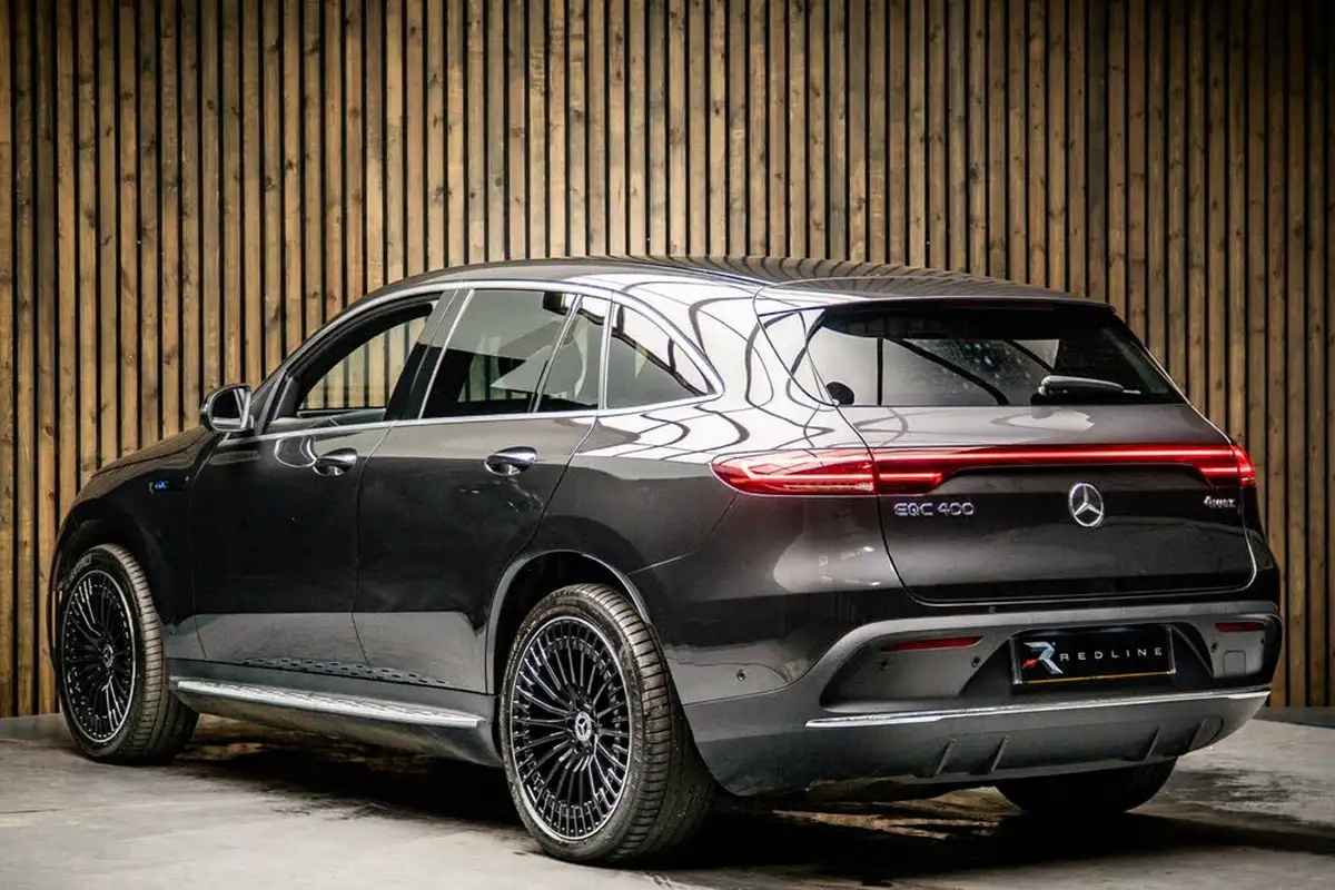 2022-mercedes-benz-eqc-e-eqc-400-amg-line-premium-plus-big-2