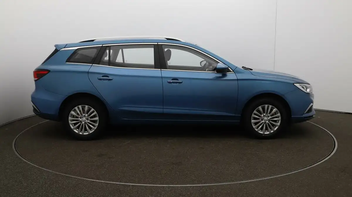 2021-mg-mg5-e-exclusive-ev-big-40