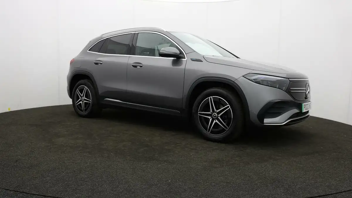 2022-mercedes-benz-eqa-e-eqa-350-amg-line-big-40