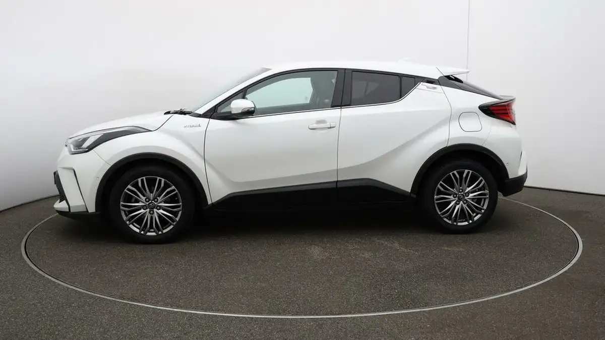 2022-toyota-c-hr-18-vvt-i-excel-big-60