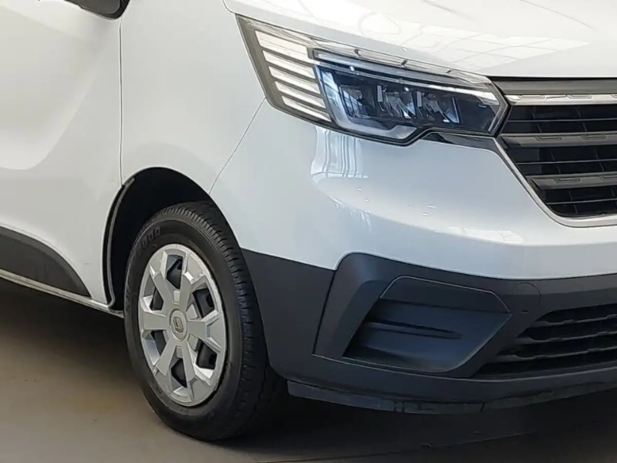 2022-renault-trafic-20dci-sl28-130-business-big-8