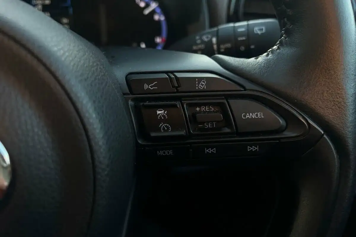 2023-toyota-yaris-cross-15-vvt-i-excel-awd-i-big-18