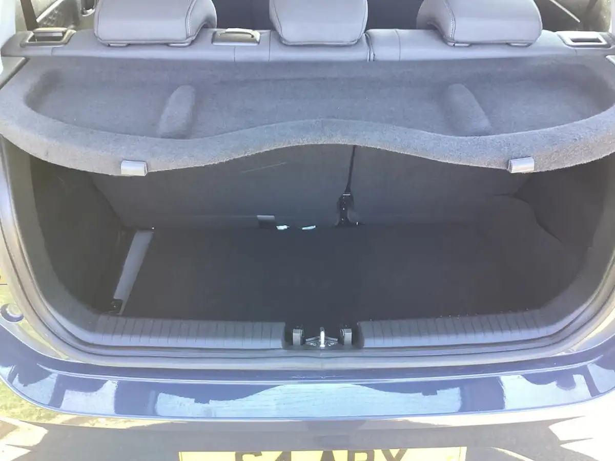 2025-suzuki-swift-12-ultra-allgrip-big-4