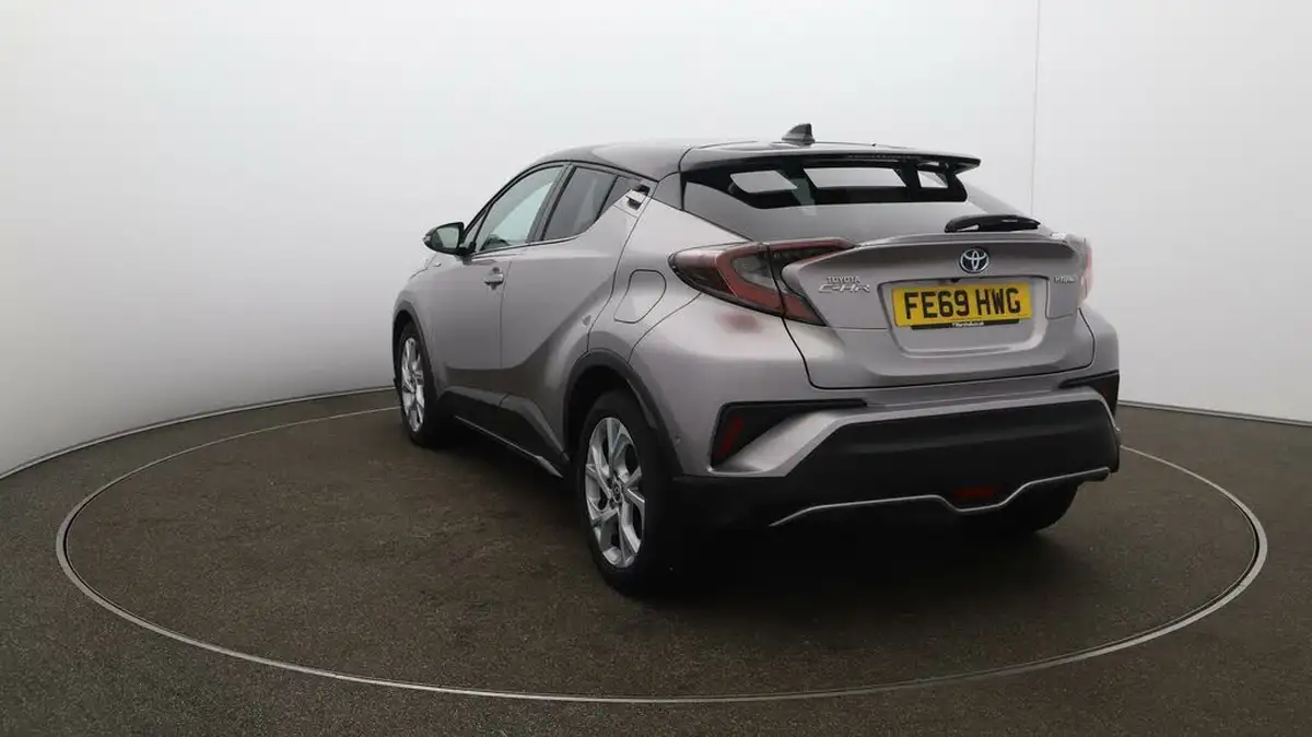 2019-toyota-c-hr-18-vvt-i-dynamic-big-52
