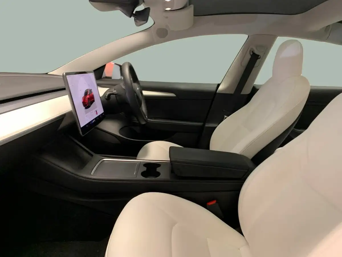 2021-tesla-model-3-e-standard-plus-big-3