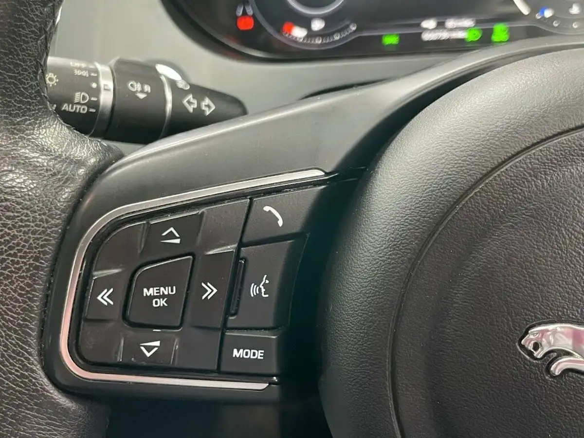 2019-jaguar-e-pace-20-i4d-hse-180ps-big-30