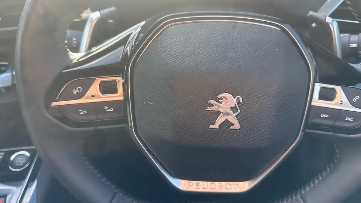 2024-peugeot-3008-suv-12-puretech-allure-136ps-hybrid-e-dsc6-big-22