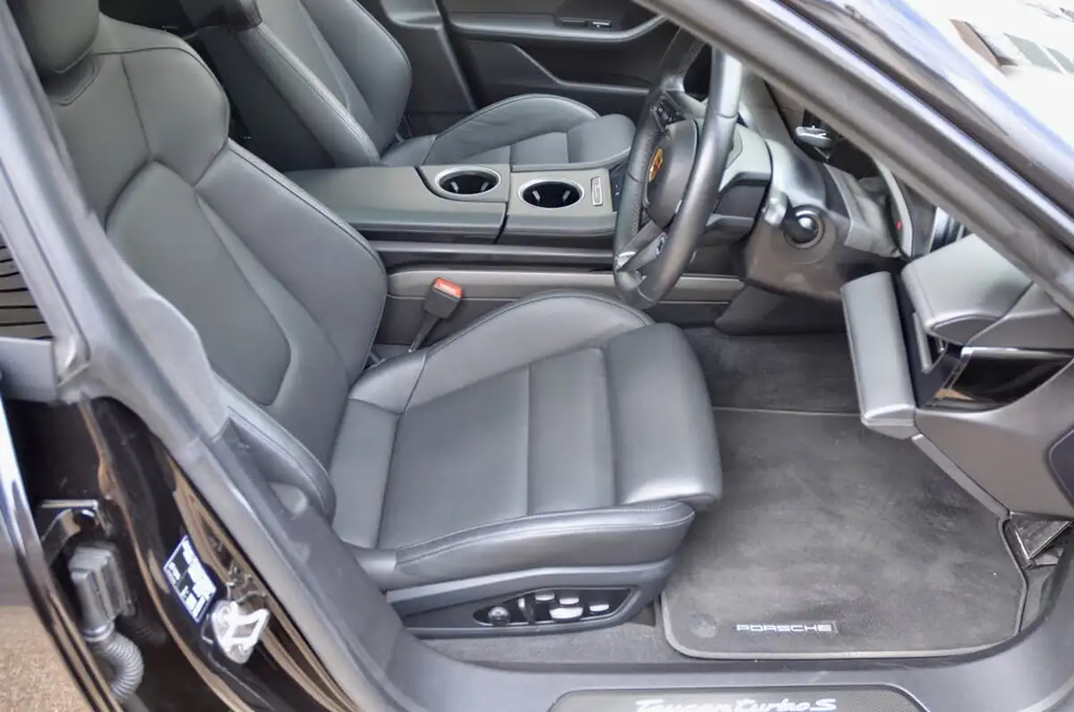 2021-porsche-taycan-e-turbo-s-performance-battery-plus-big-36