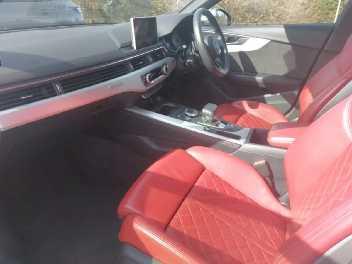 2017-audi-s4-avant-30-tfsi-quattro-big-4