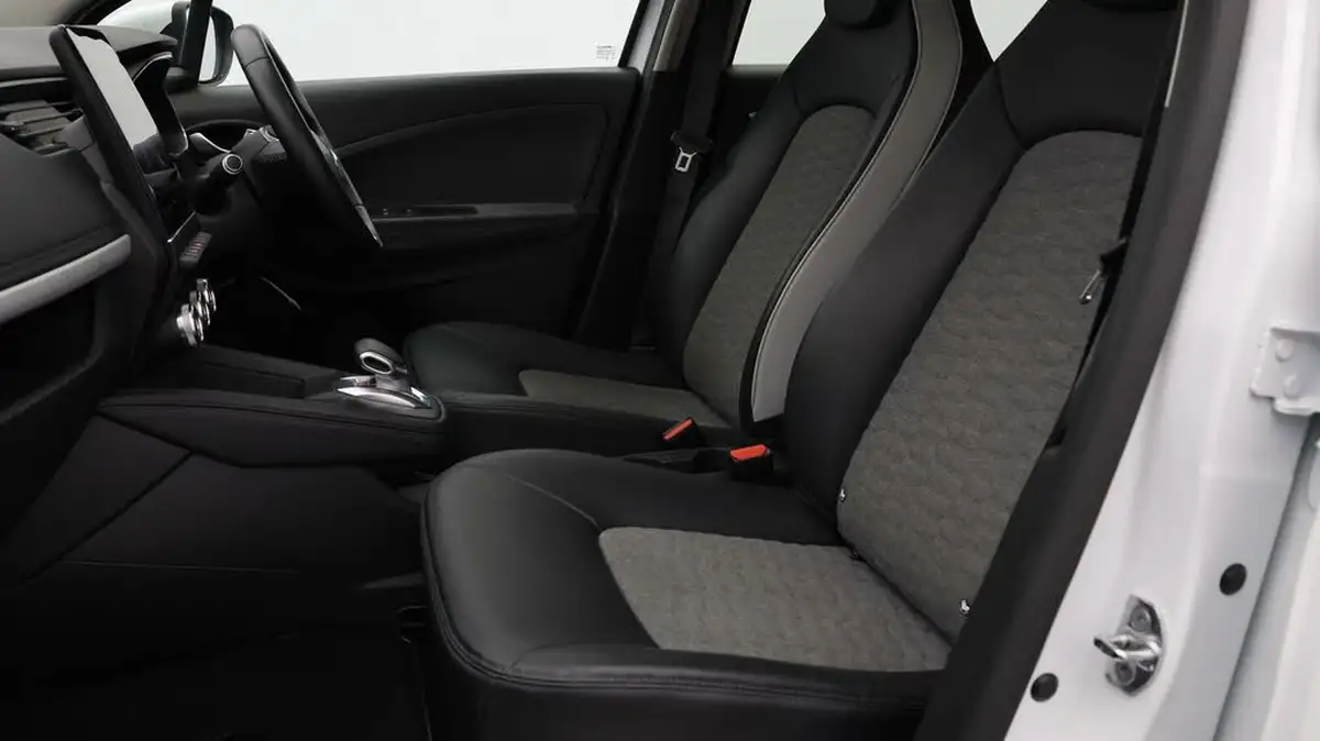 2021-renault-zoe-e-i-gt-line-rapid-charge-big-13