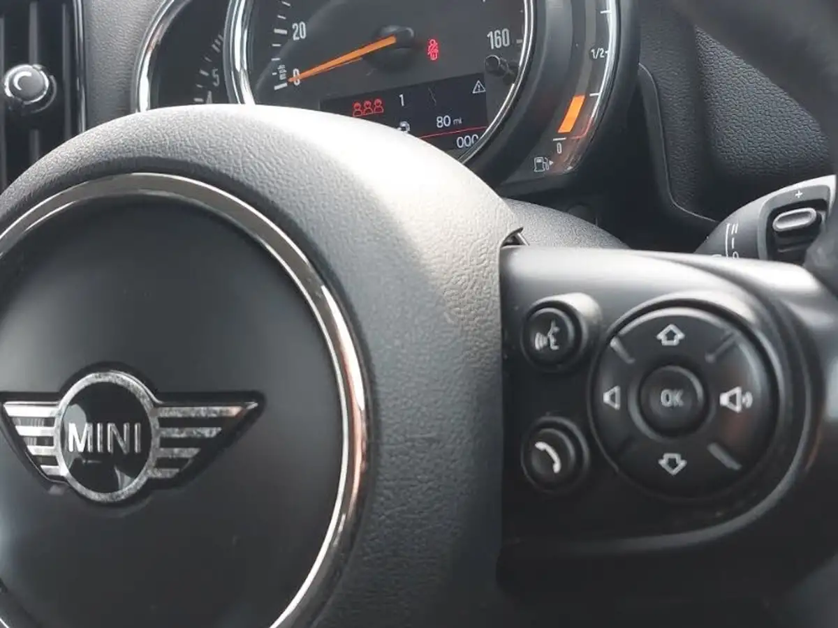 2018-mini-countryman-20-cooper-s-ss-big-12
