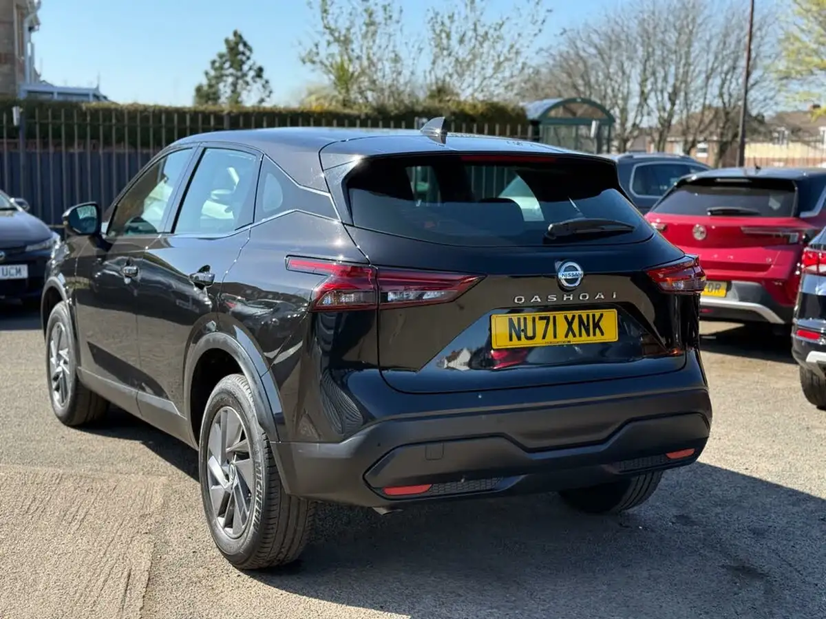 2021-nissan-qashqai-13-dig-t-acenta-premium-140ps-big-8