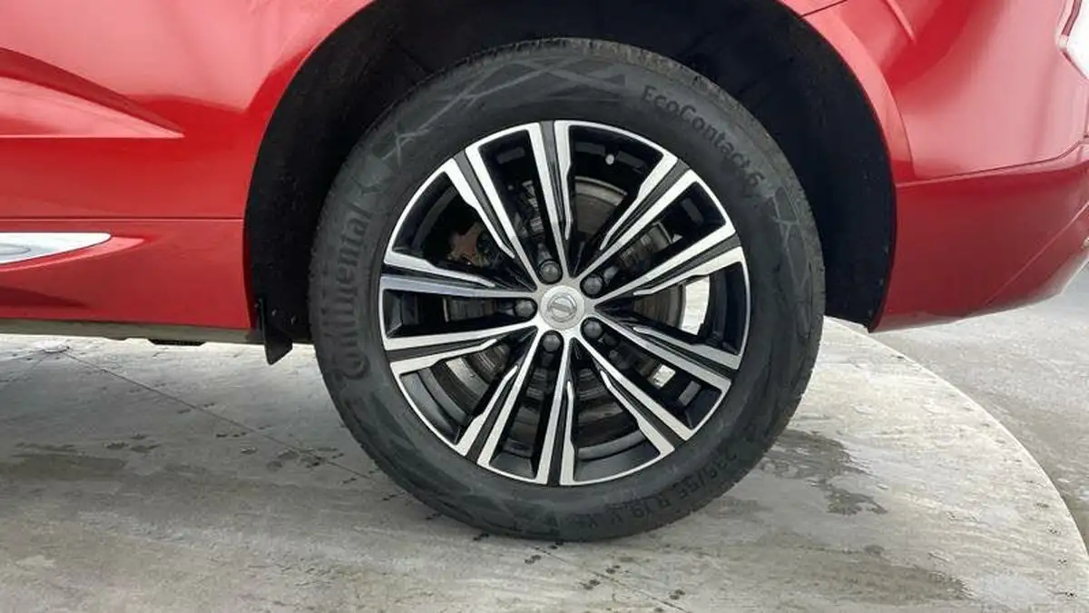 2021-volvo-xc60-20td-b4-inscription-awd-big-30
