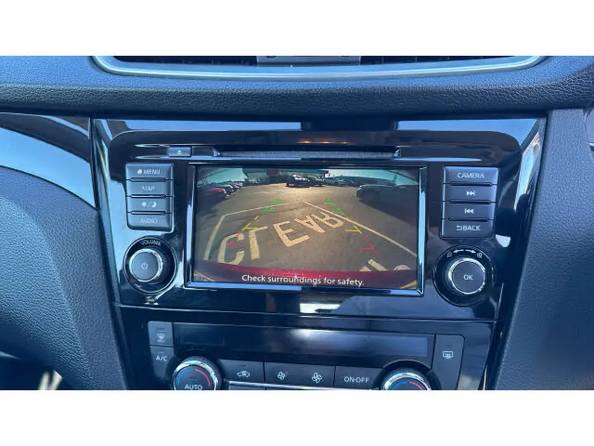 2020-nissan-qashqai-13-dig-t-acenta-premium-140ps-big-24