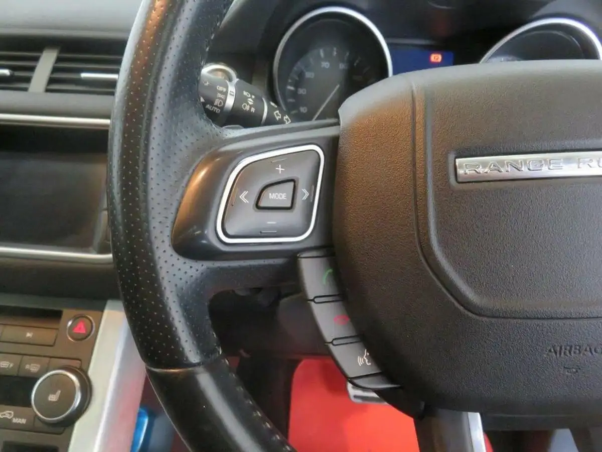 2011-land-rover-range-rover-evoque-22td-dynamic-lux-hatchback-5d-auto-big-39