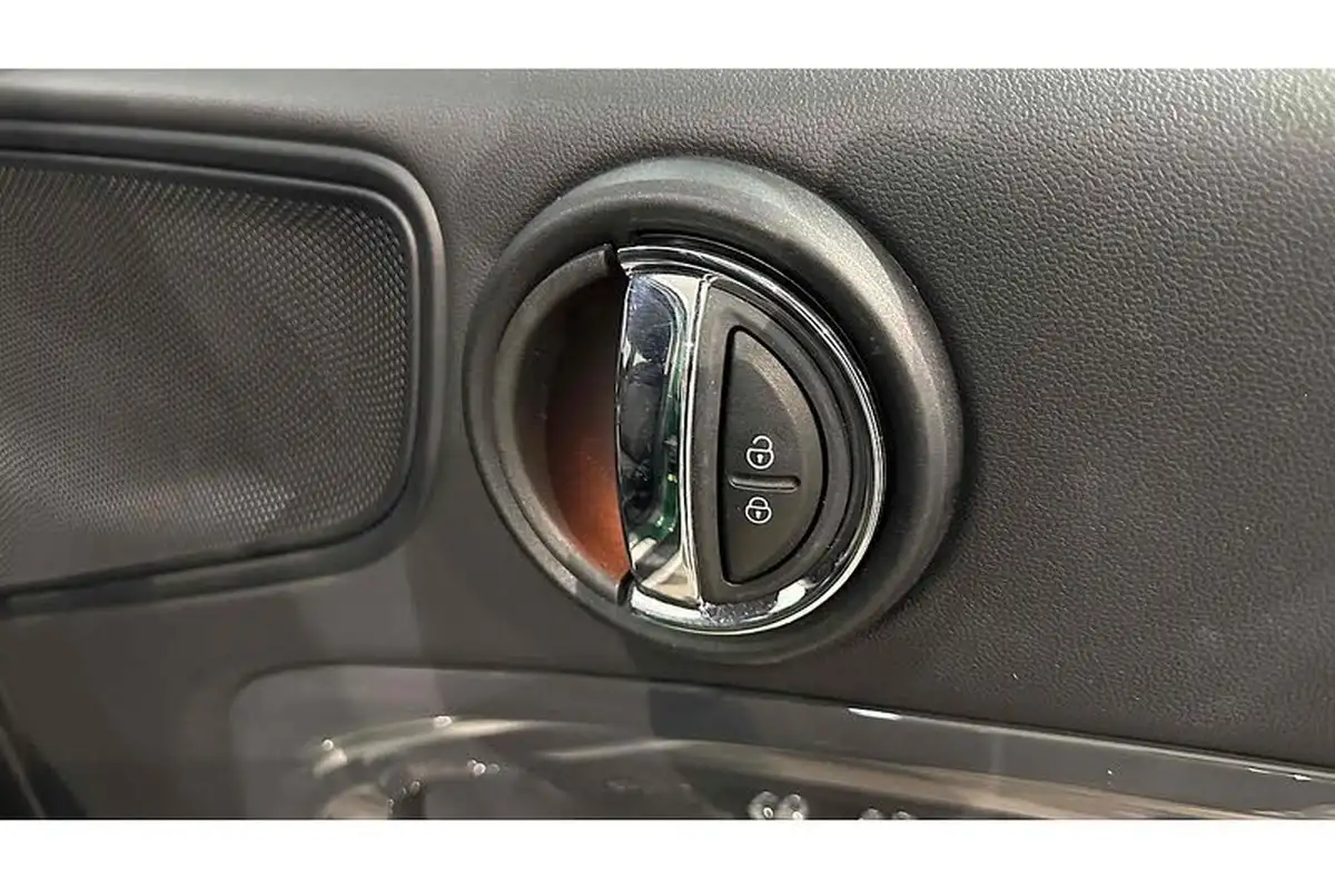 2020-mini-countryman-15-cooper-s-e-phev-classic-221bhp-big-30