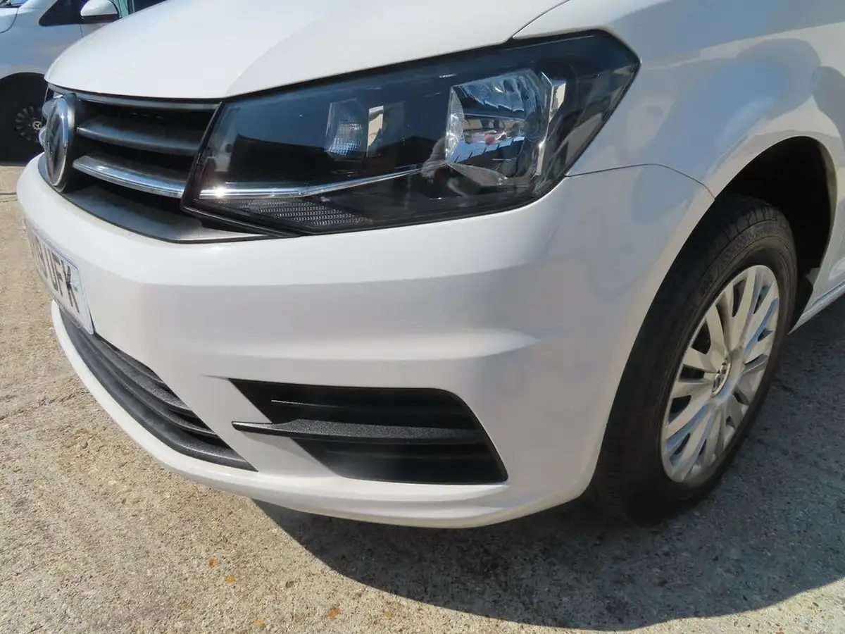 2018-volkswagen-caddy-20tdi-c20-highline-bmt-102pseu6-dsg-big-14