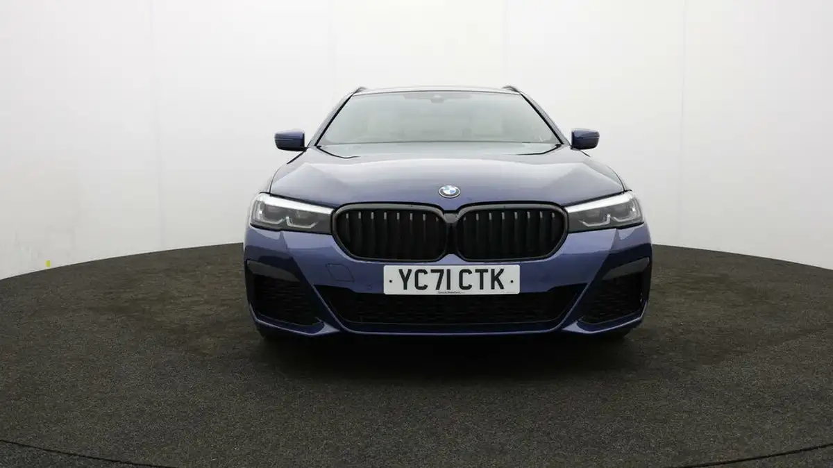2021-bmw-5-series-20td-520d-m-sport-mht-touring-5d-big-42