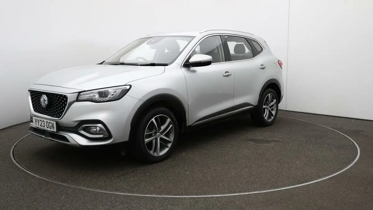 2023-mg-hs-15t-gdi-excite-162ps-dct-big-62