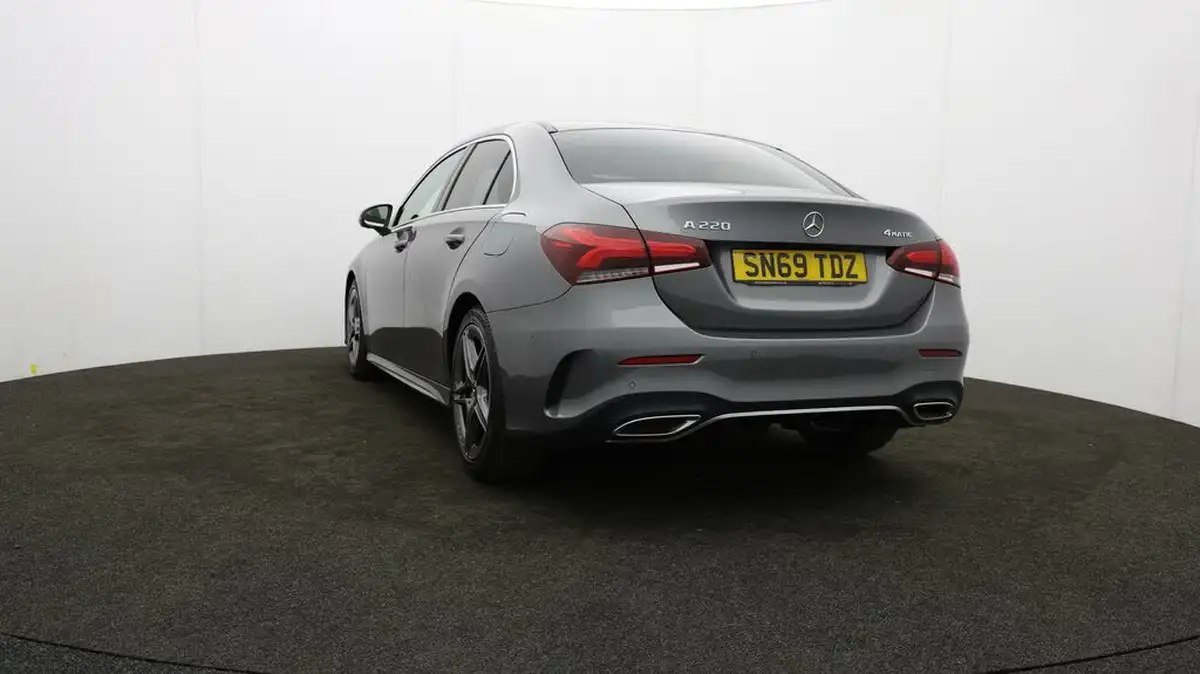 2019-mercedes-benz-a-class-20-a220-amg-line-saloon-4d-4matic-big-73